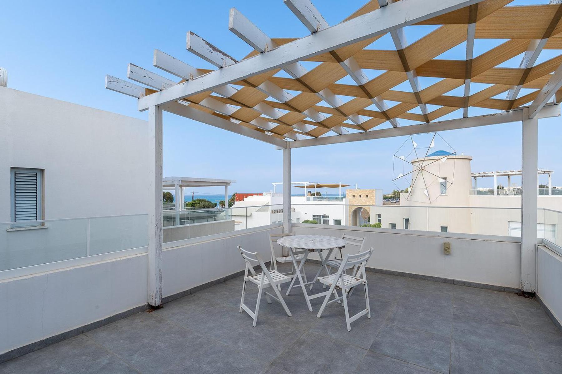 Blue Diamond Beach Villas Paphos Exterior foto